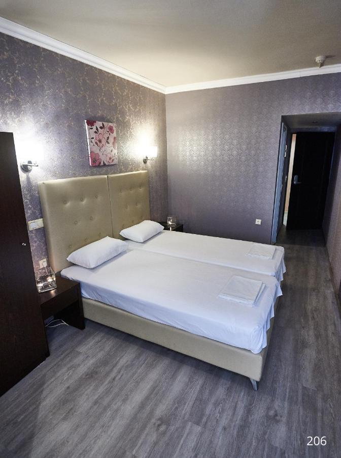 Budget Twin Room,929908975:JPEG